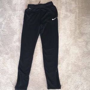 Nike Dri-Fit Boys Size Large